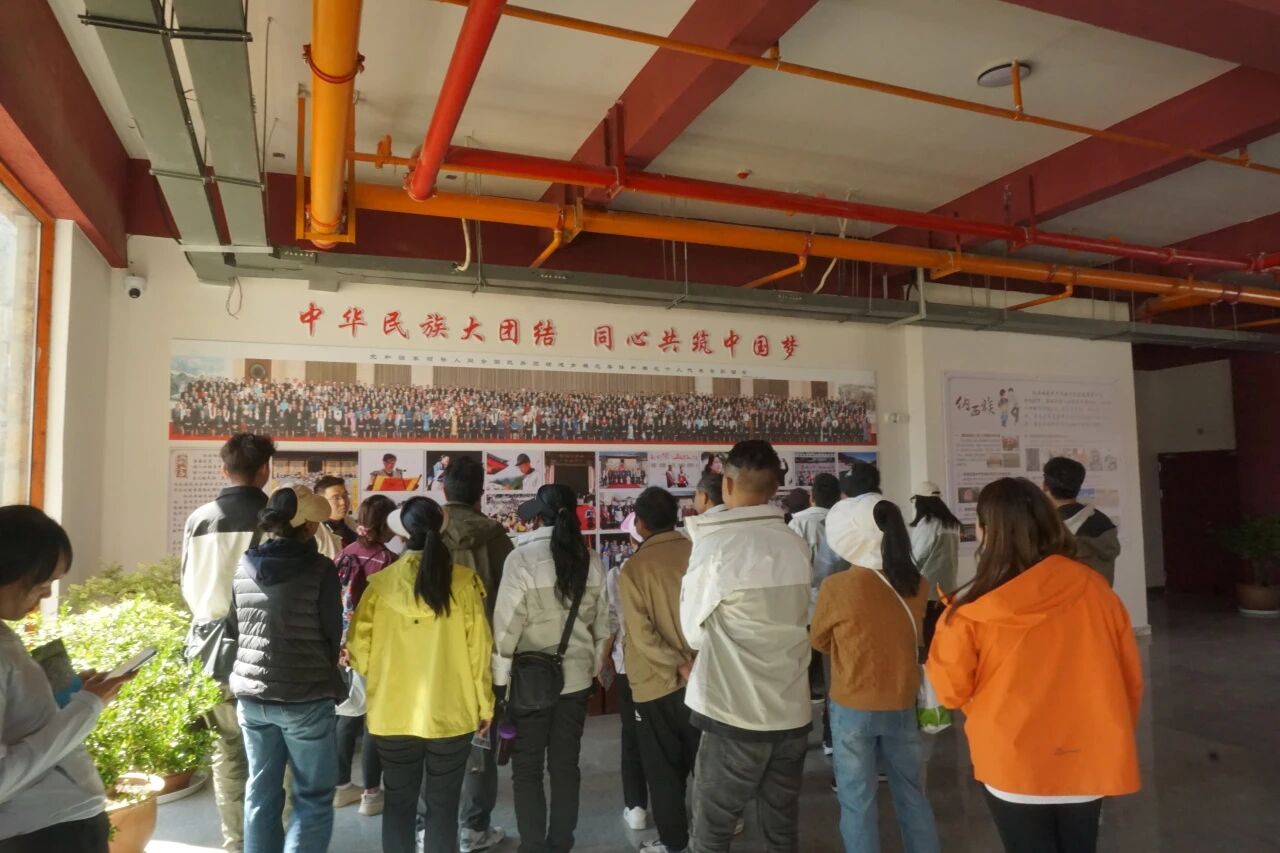 微信图片_20251031100734_236_2.jpg