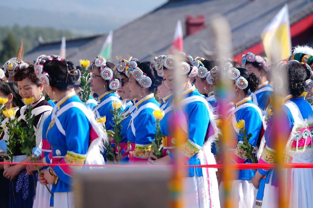 玉龙祥云绕，吉庆祭三多 | 丙午年美鲁纳西村“三多节”祭典如约启幕